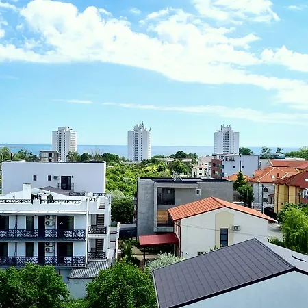 Hotel Blue Sky Resort Hotel 3*